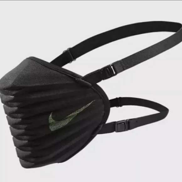 Nike Venturer Sports Performance Black Comfortable Straps DO8356 010 - SIZE XS - Picture 1 of 8